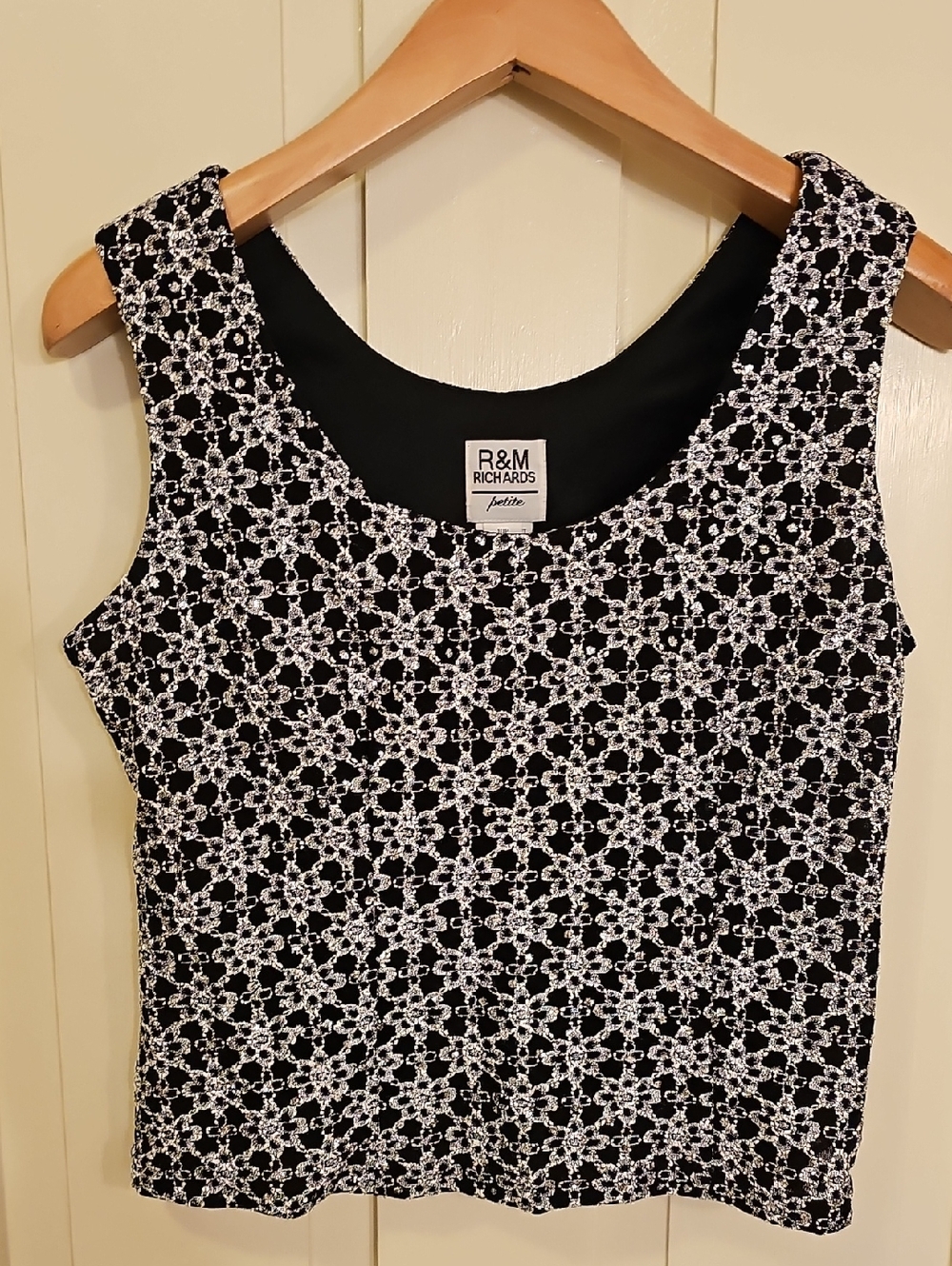 R & M Richards Black and White Cropped Tank Top